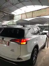 Toyota RAV 4, 2016-4