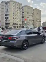 Toyota Camry, 2018-5