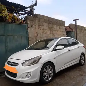 Hyundai Accent, 2016