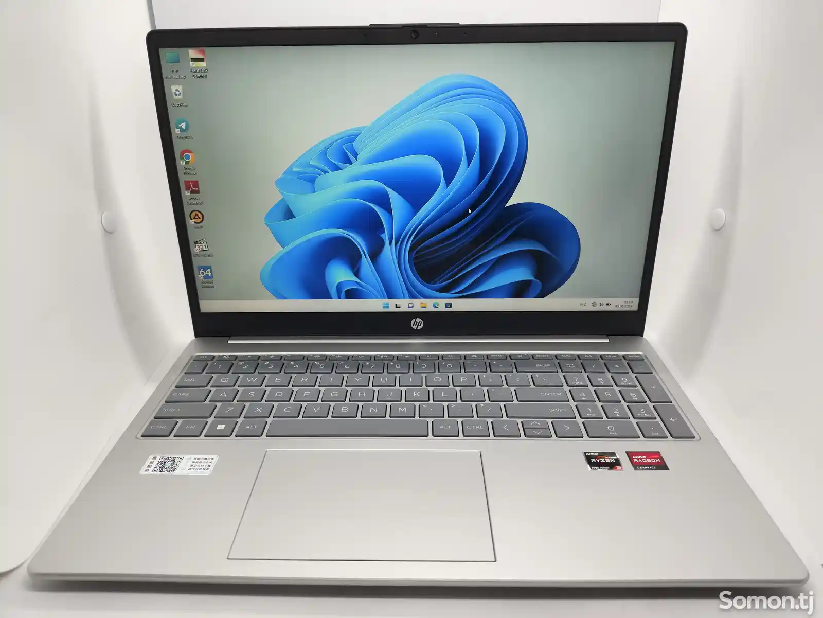 Ноутбук HP Ryzen 5 7520/8Gb Ddr4/512GB SSD-1