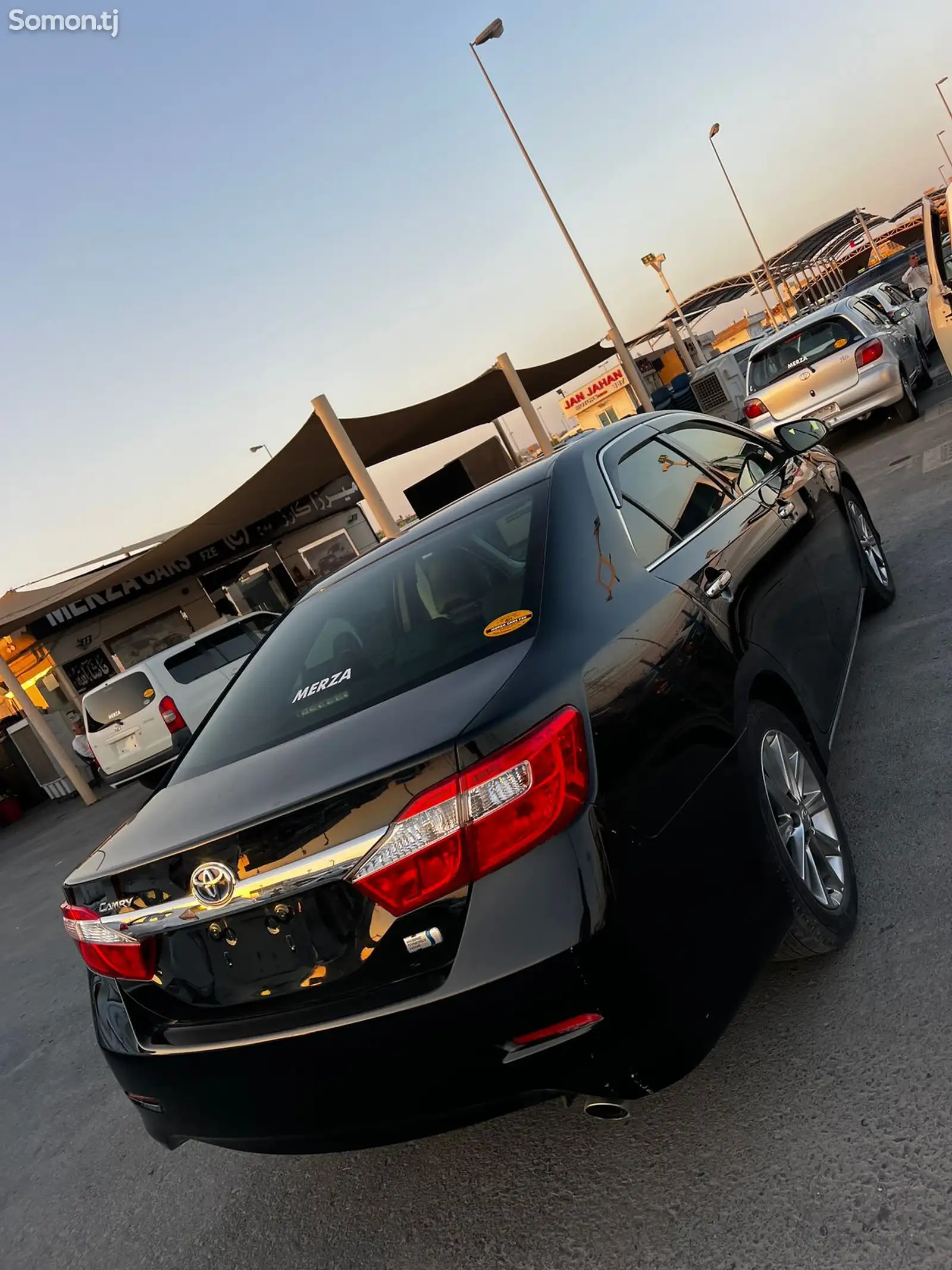 Toyota Camry, 2014-1