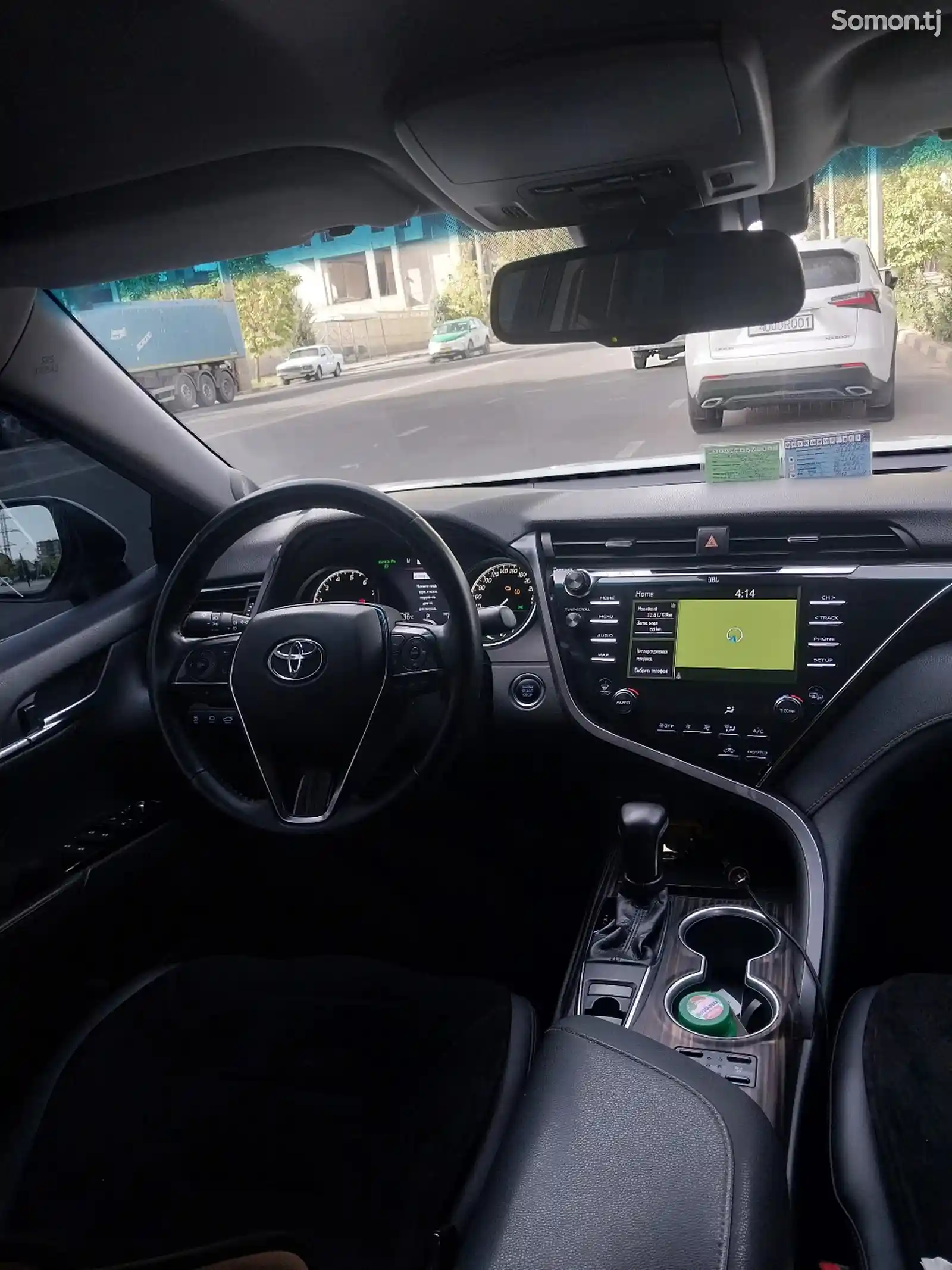 Toyota Camry, 2019-6