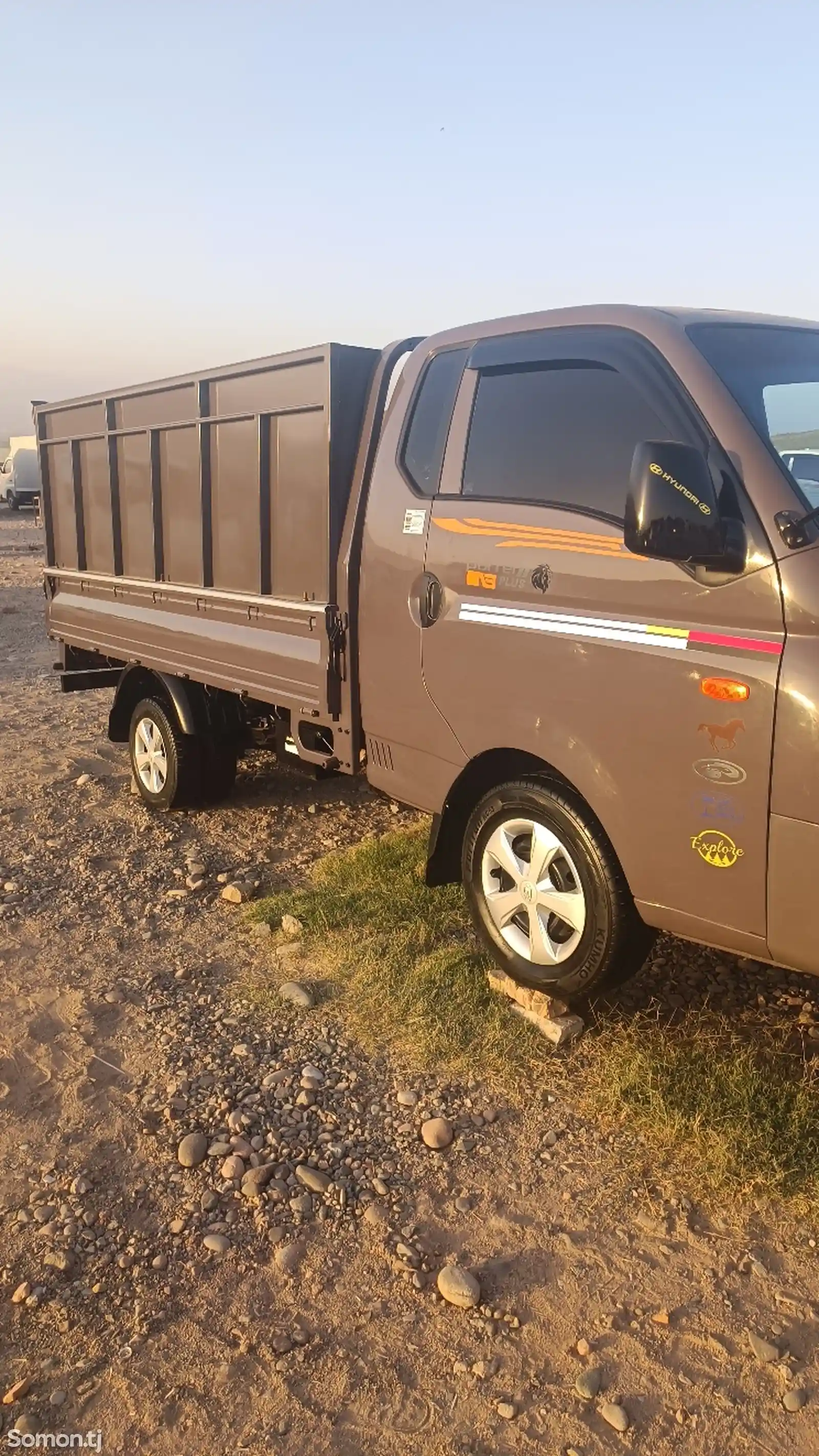 Бортовой автомобиль Hyundai Porter, 2015-5