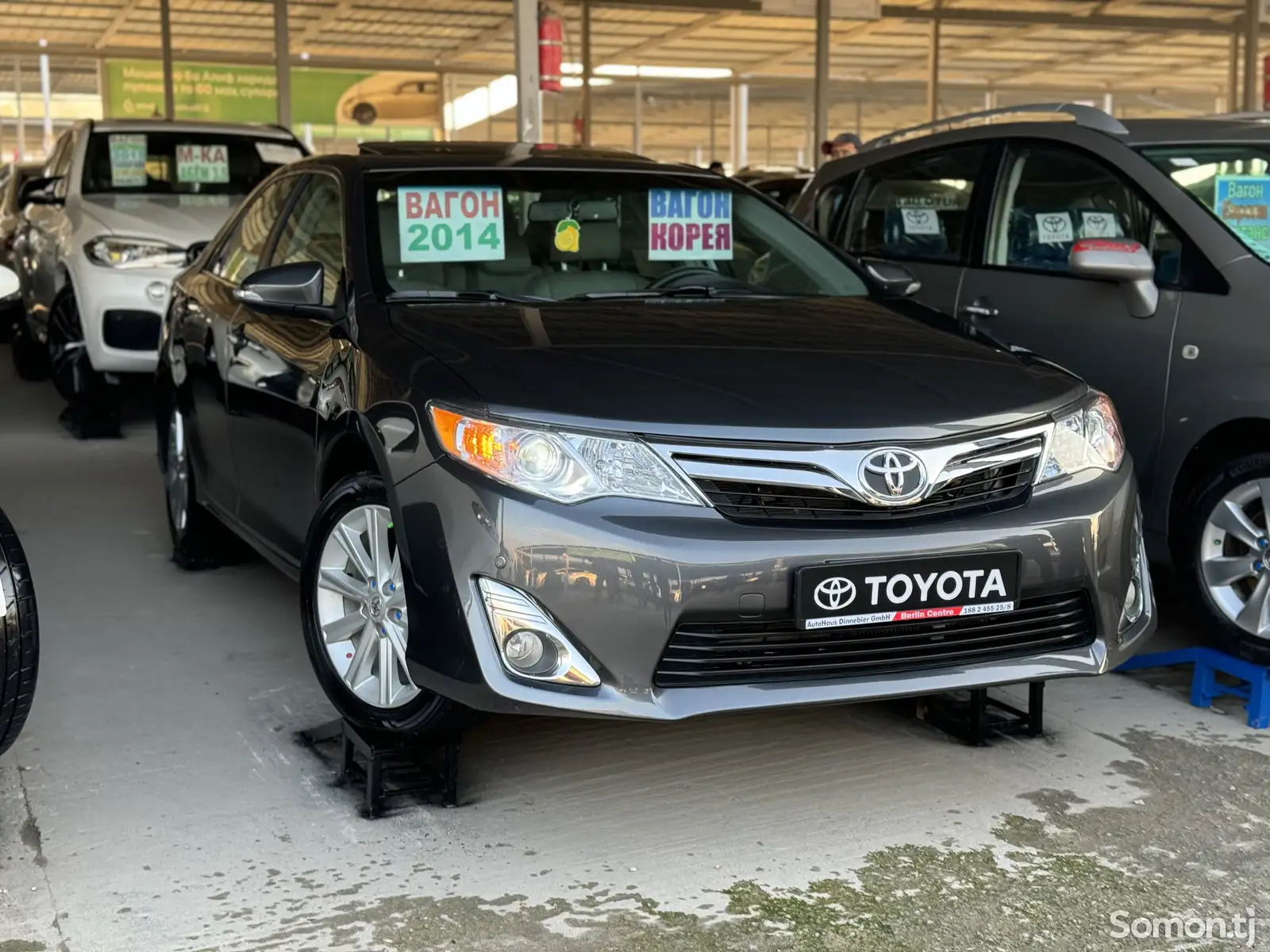 Toyota Camry, 2015-1