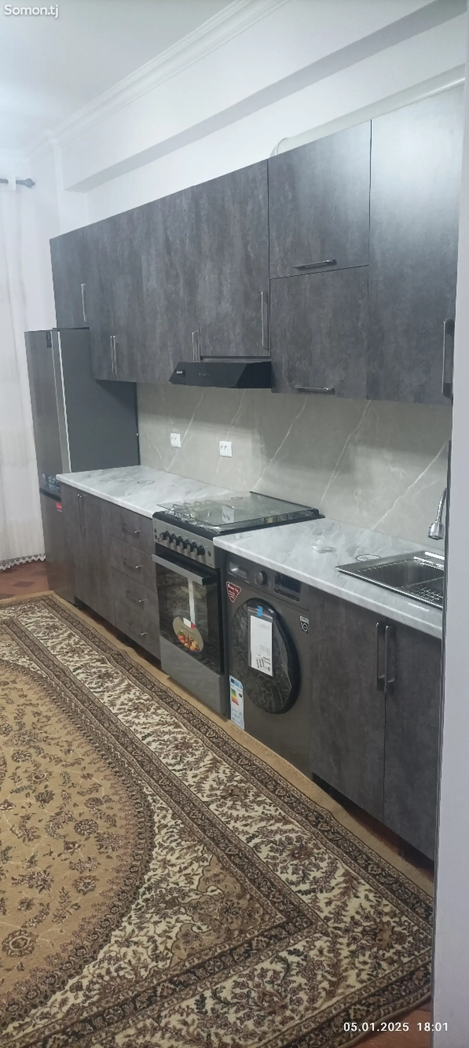 3-комн. квартира, 12 этаж, 80м², И.Сомони-1