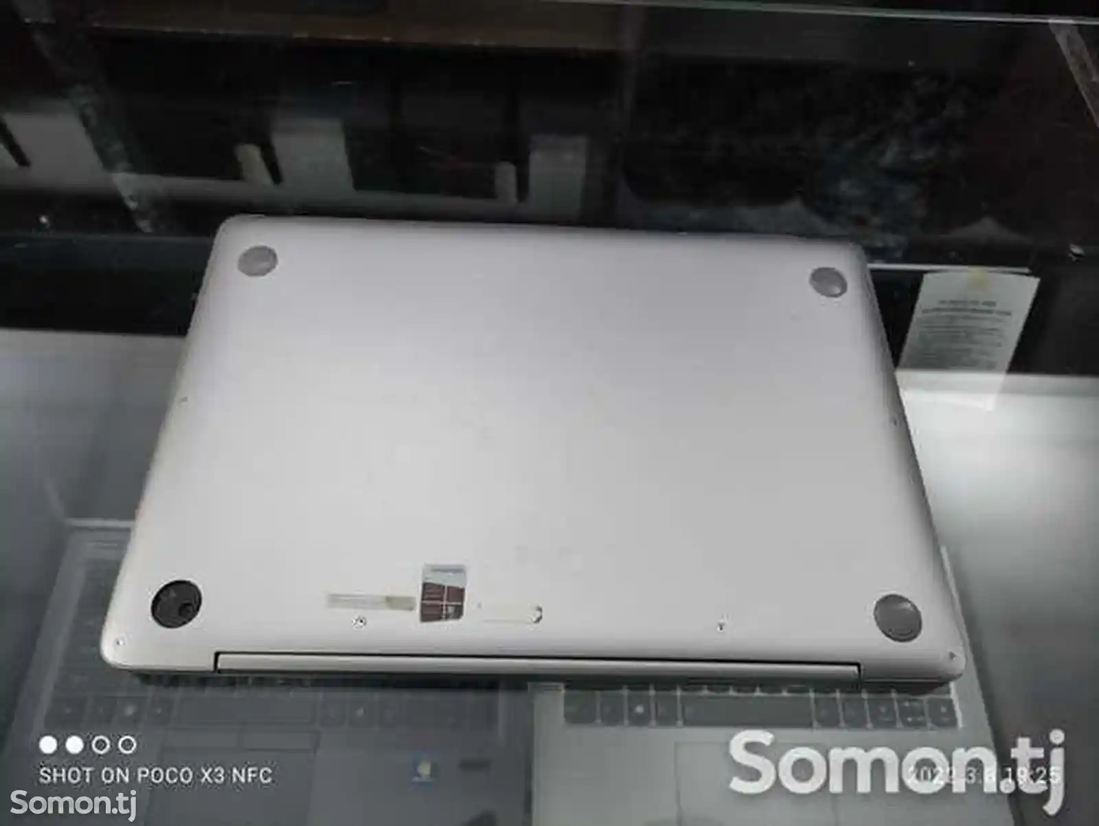 Ноутбук ASUS Zenbook UX310UQ Core i5-6200U 8GB/128GB SSD-8