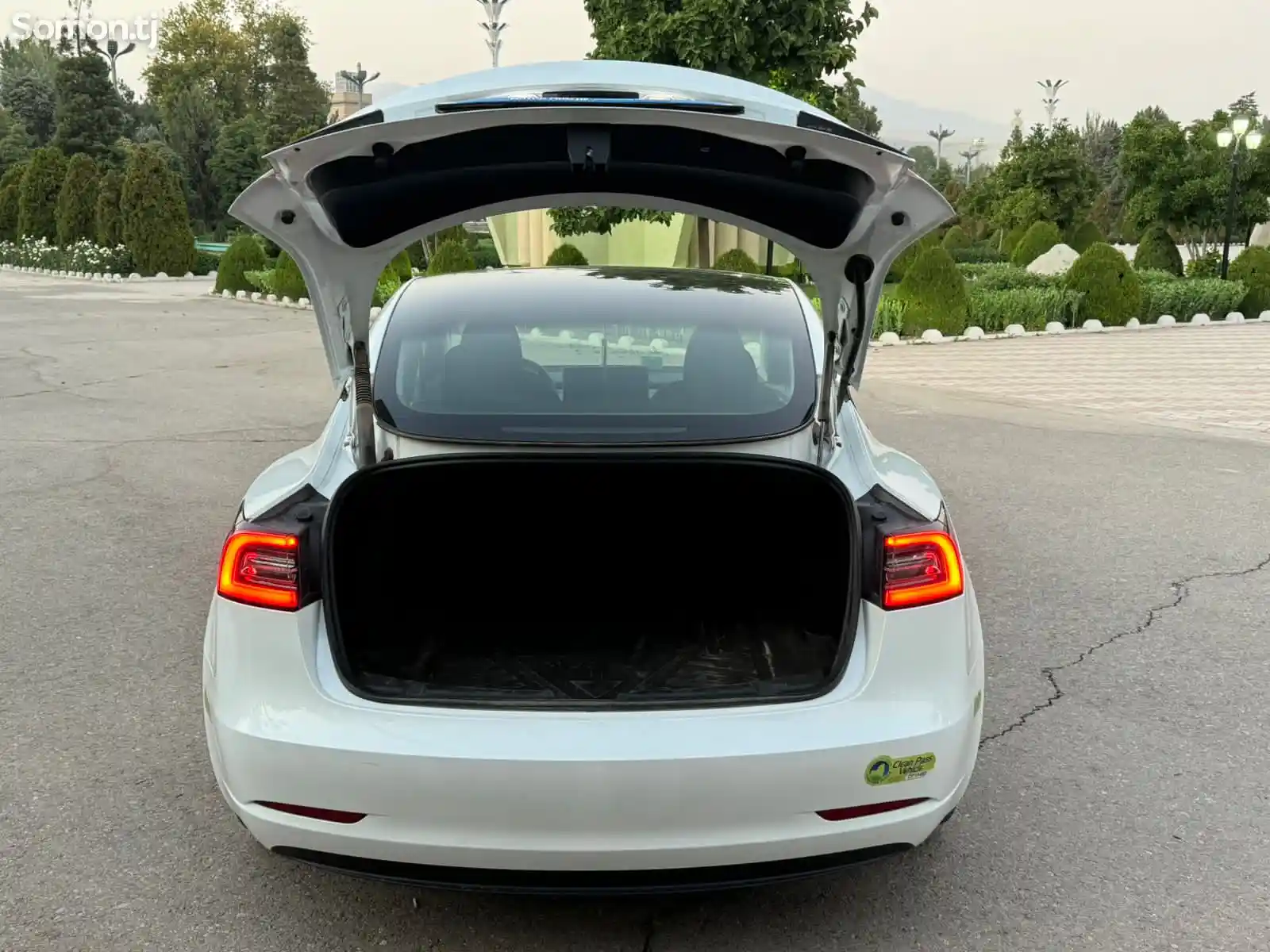 Tesla Model 3, 2023-7