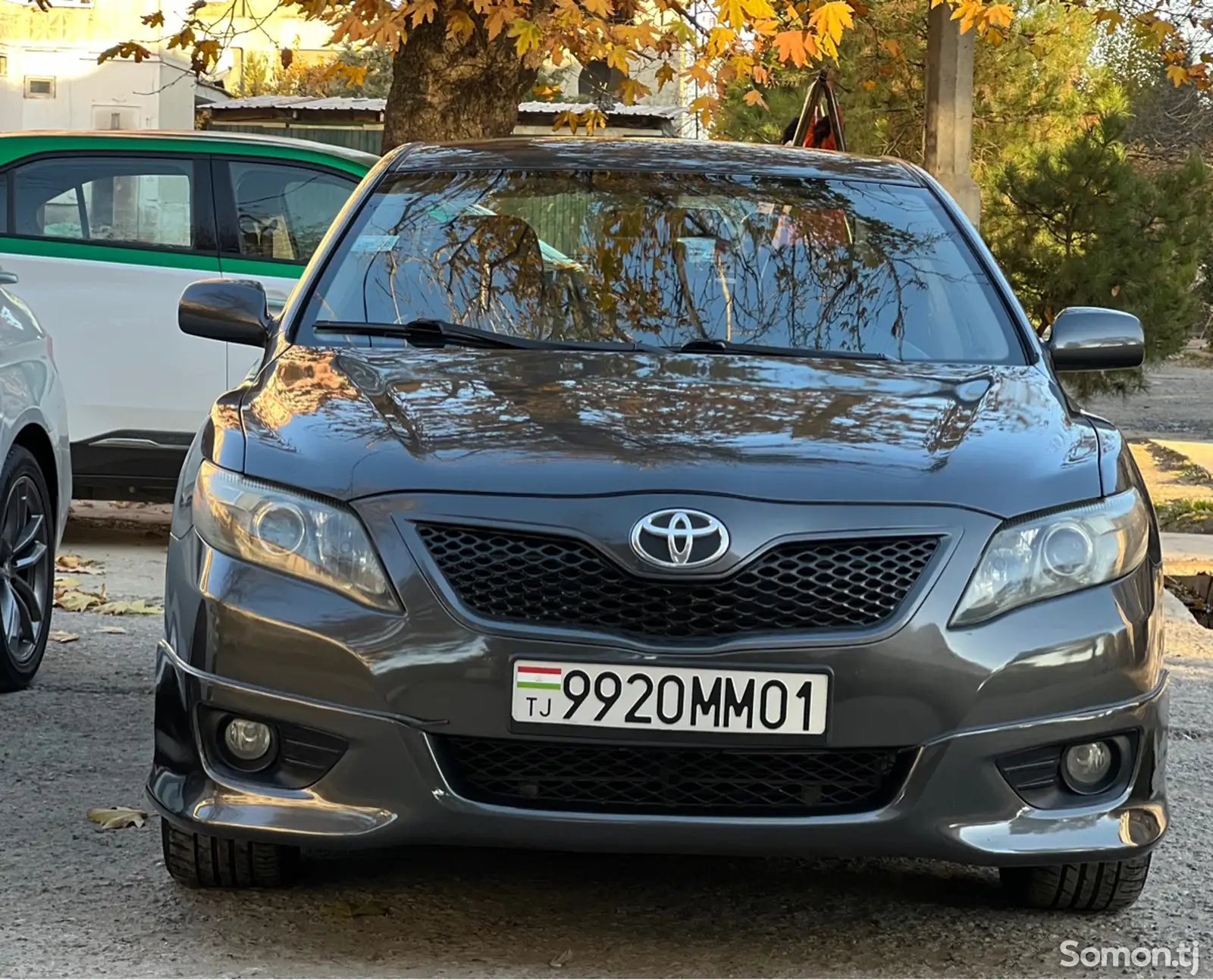 Toyota Camry, 2010-1