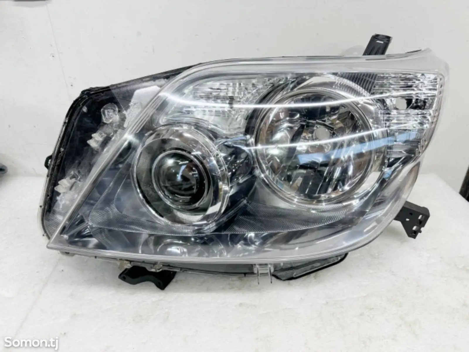 Фара левая Toyota Land Cruiser Prado 150 2009 - 2012-2