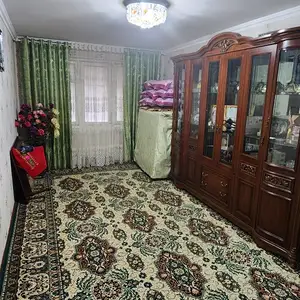 3-комн. квартира, 3 этаж, 80 м², 33мкр