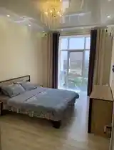 2-комн. квартира, 14 этаж, 60м², Дом печать-3