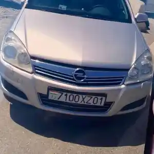 Opel Astra H, 2008