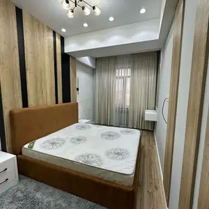 2-комн. квартира, 12 этаж, 70м², Овир