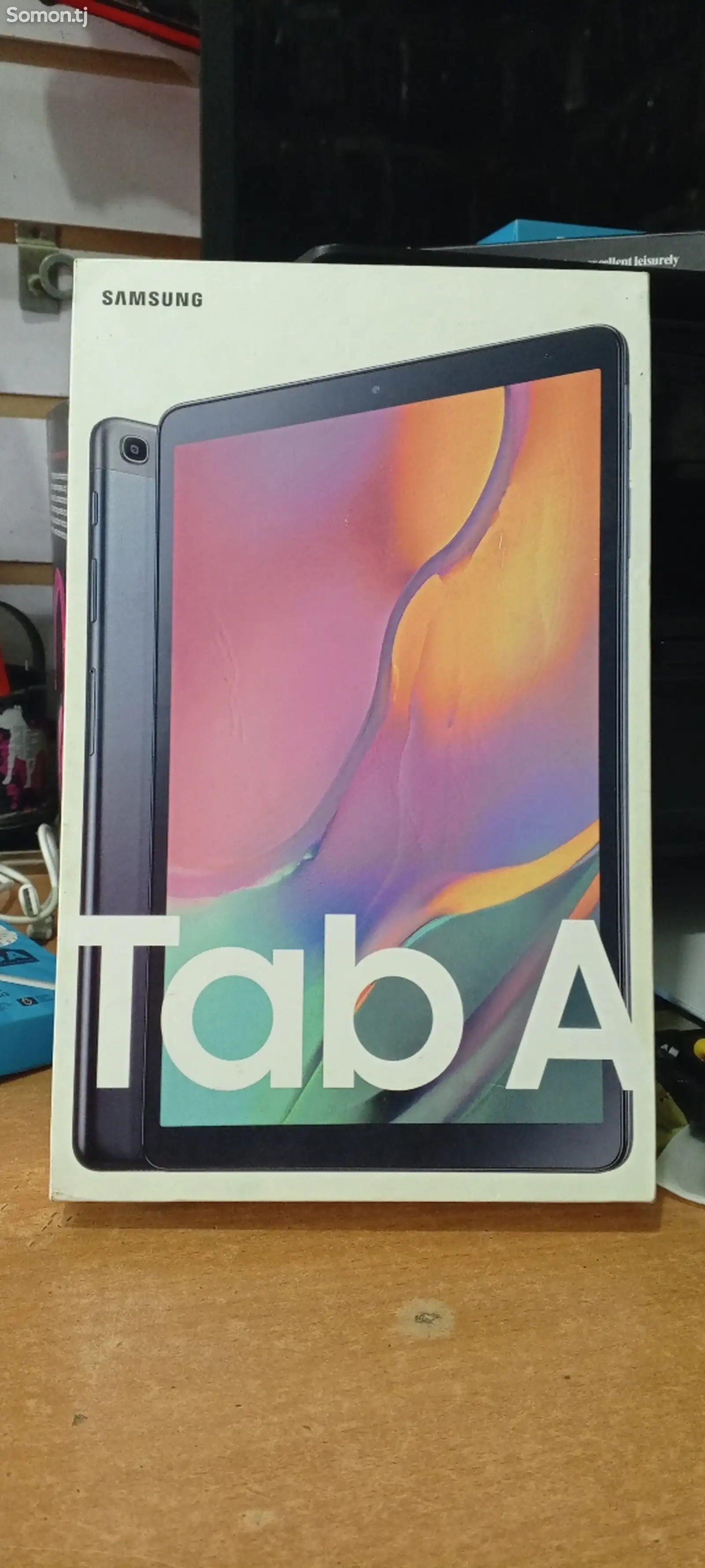 Планшет Samsung Galaxy Tab A-1