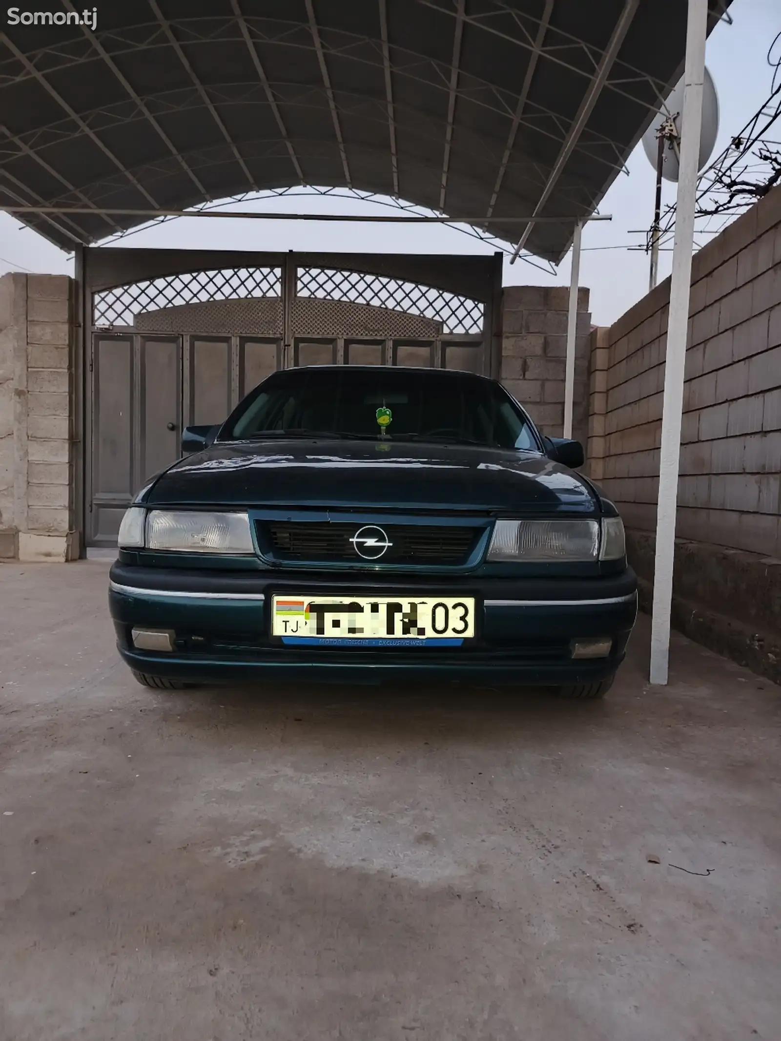 Opel Vectra A, 1995-1