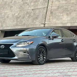 Lexus ES series, 2013