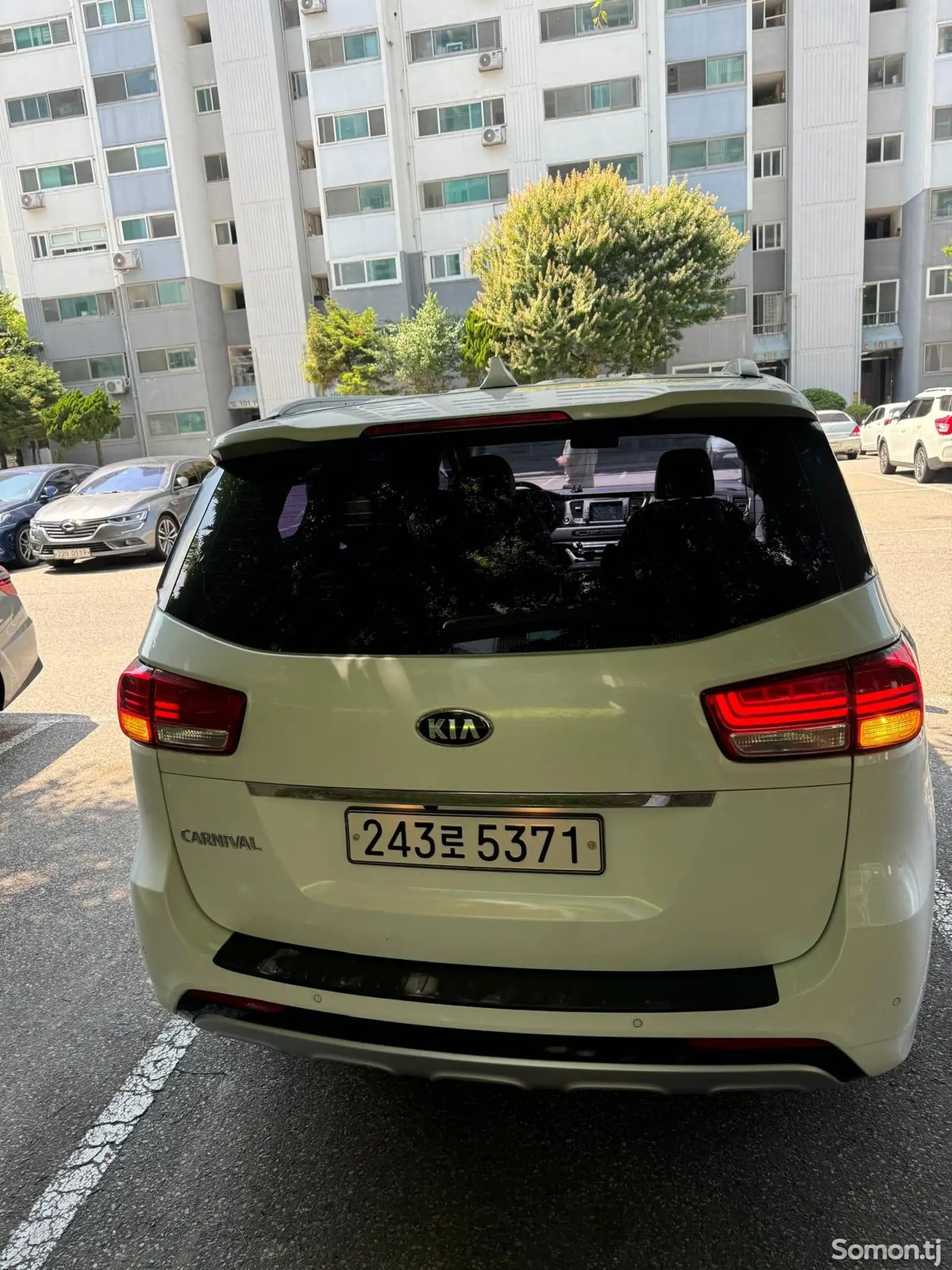 Kia Carnival, 2014-5