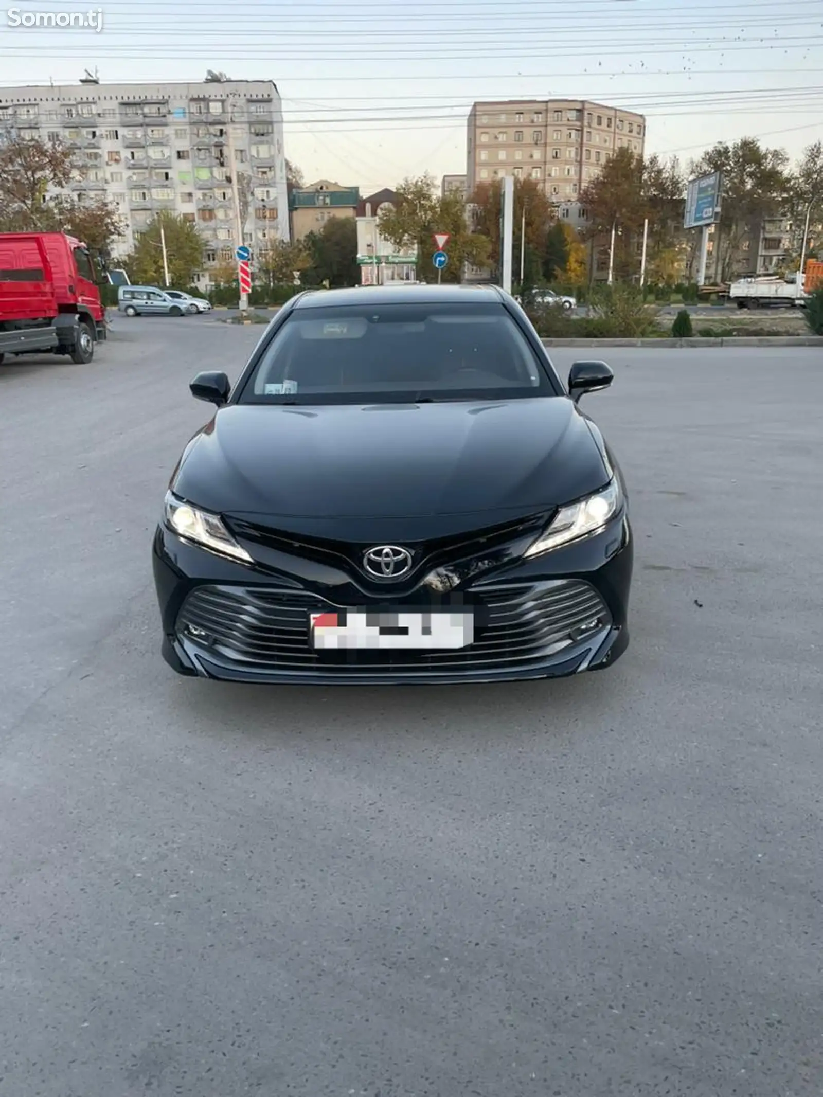 Toyota Camry, 2019-1