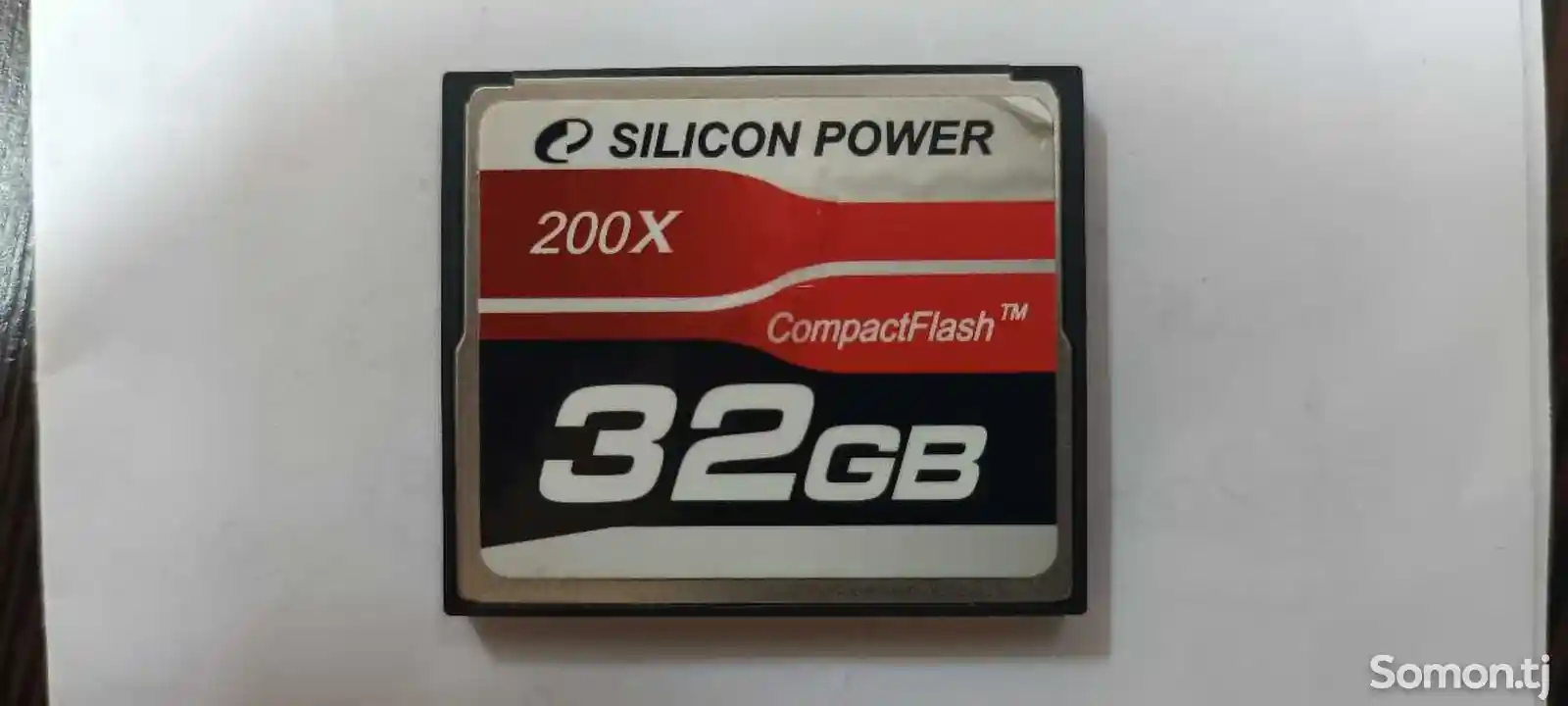 Объектив CF 32 GB