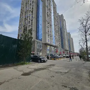 3-комн. квартира, 11 этаж, 80 м², н.Фирдавси