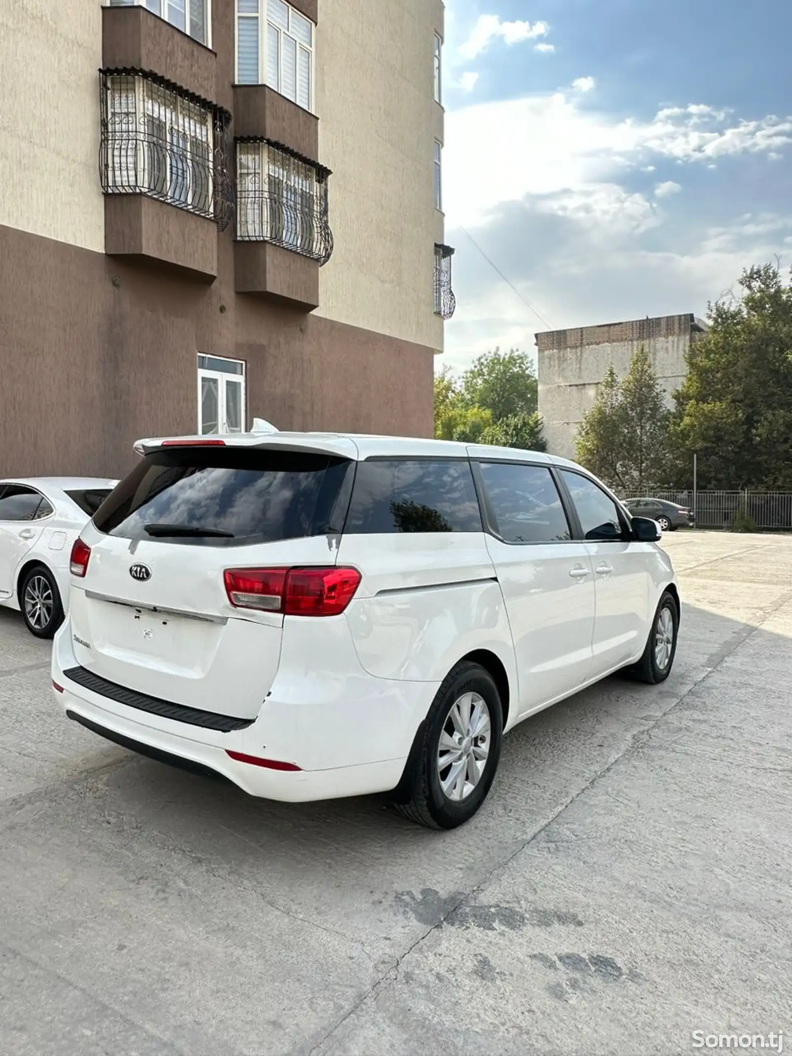 Kia Sedona, 2016-6