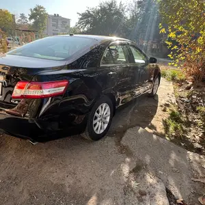 Toyota Camry, 2011