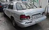 Hyundai Elantra, 1992-3