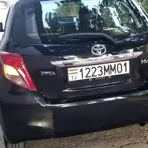 Toyota Vitz, 2011