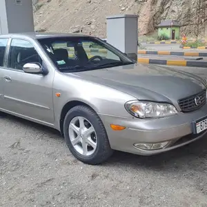 Nissan Maxima, 1998