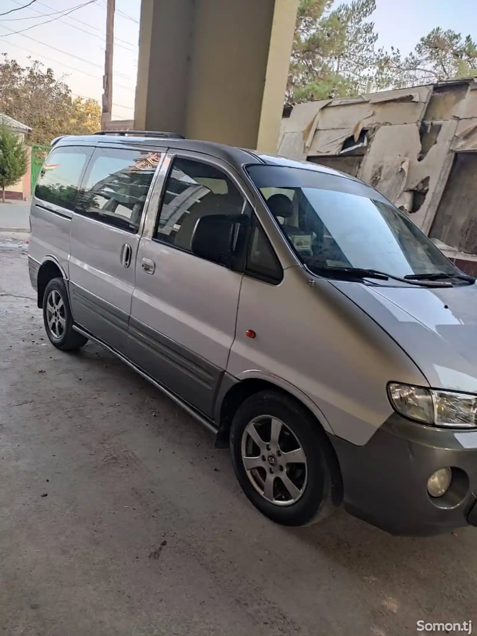 Микроавтобус Hyundai Starex , 2000-2