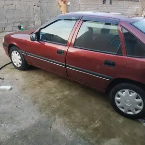 Opel Vectra A, 1993