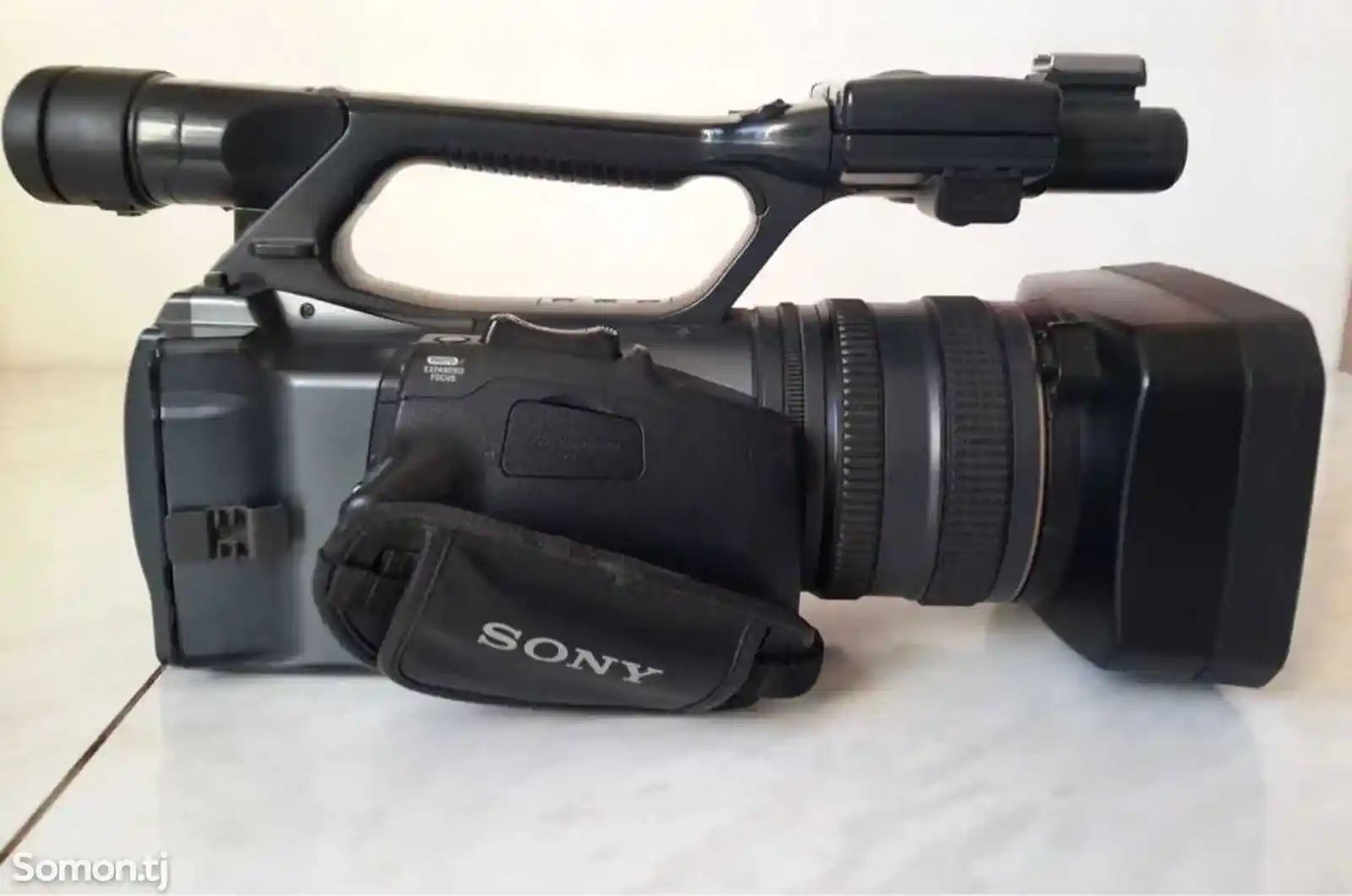 Видеокамера Sony DKR-VX2200-2