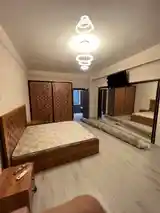 3-комн. квартира, 3 этаж, 240м², Исмоили Сомони-4