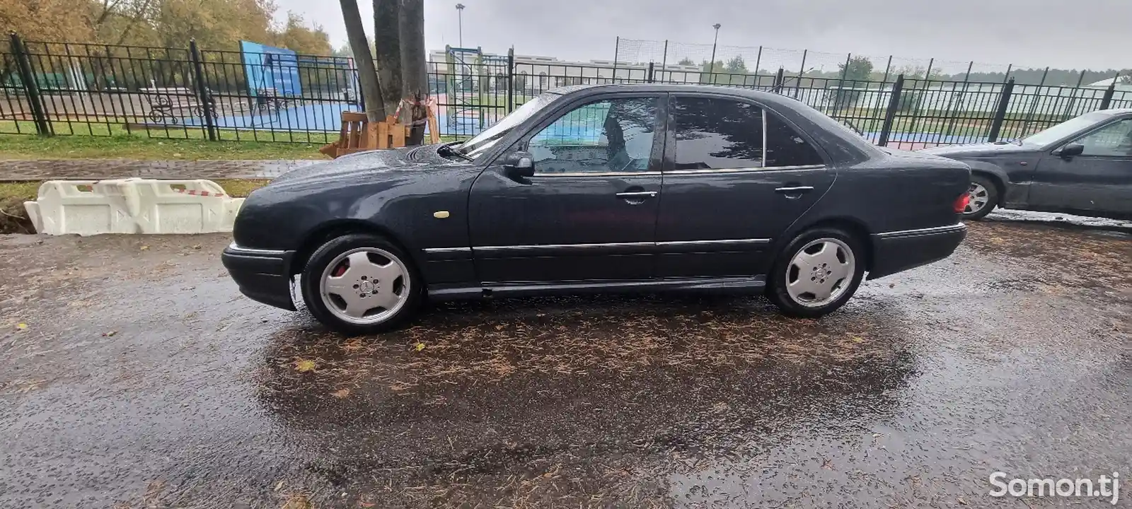 Mercedes-Benz E class, 1998-5