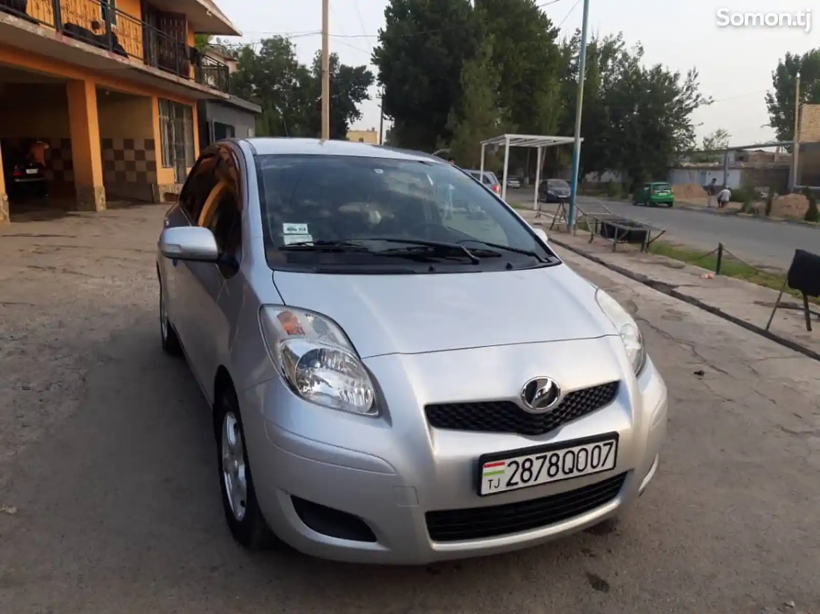 Toyota Vitz, 2010-1