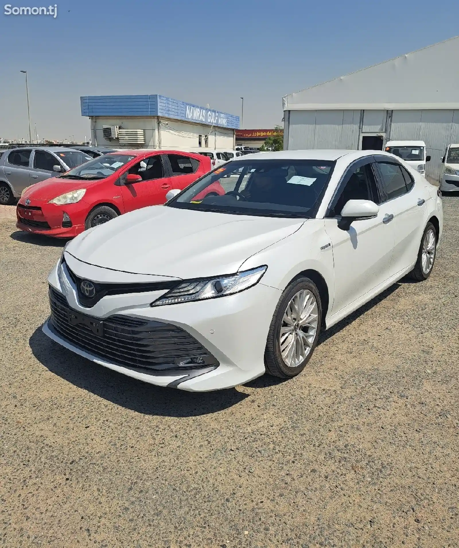 Toyota Camry, 2018-1