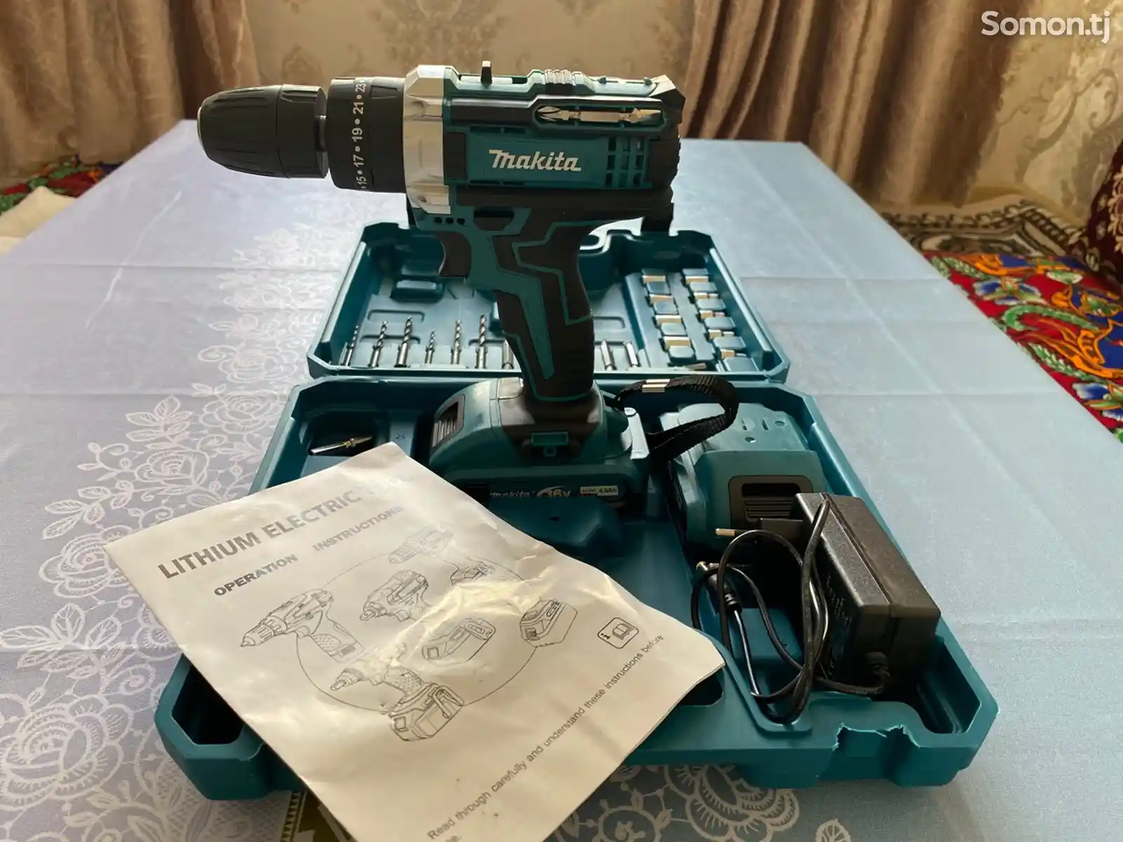 Дрель-шуруповерт Makita-2