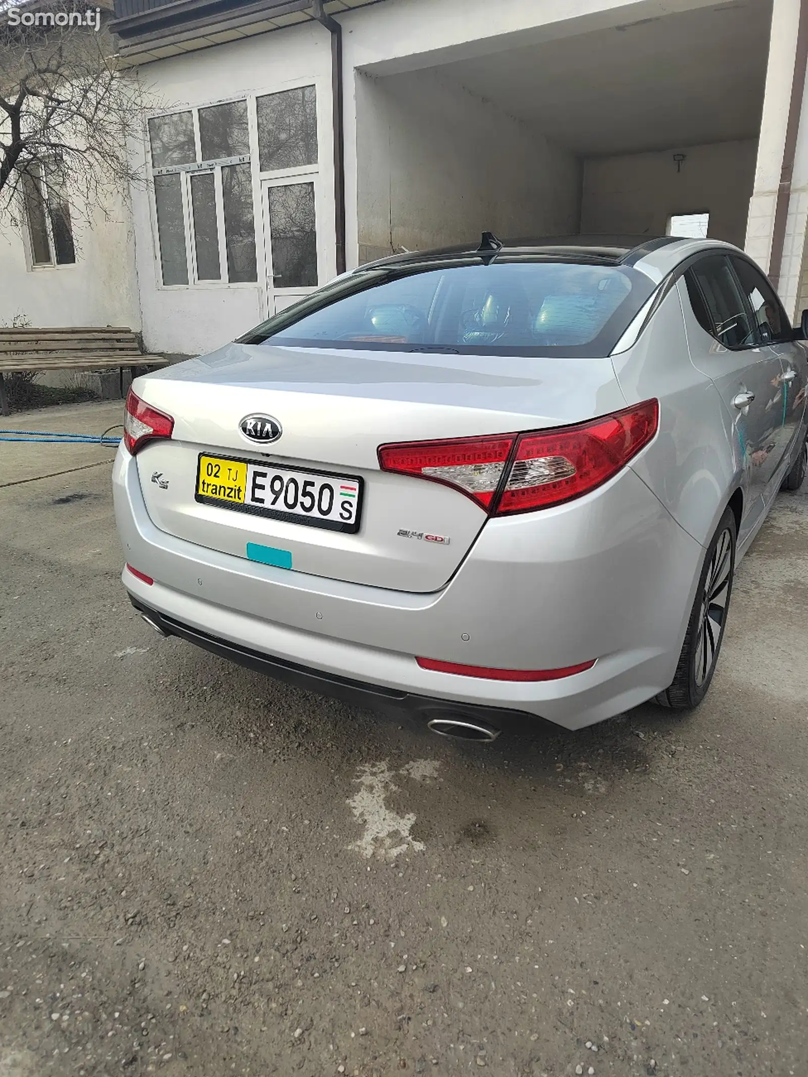 Kia K5, 2011-1