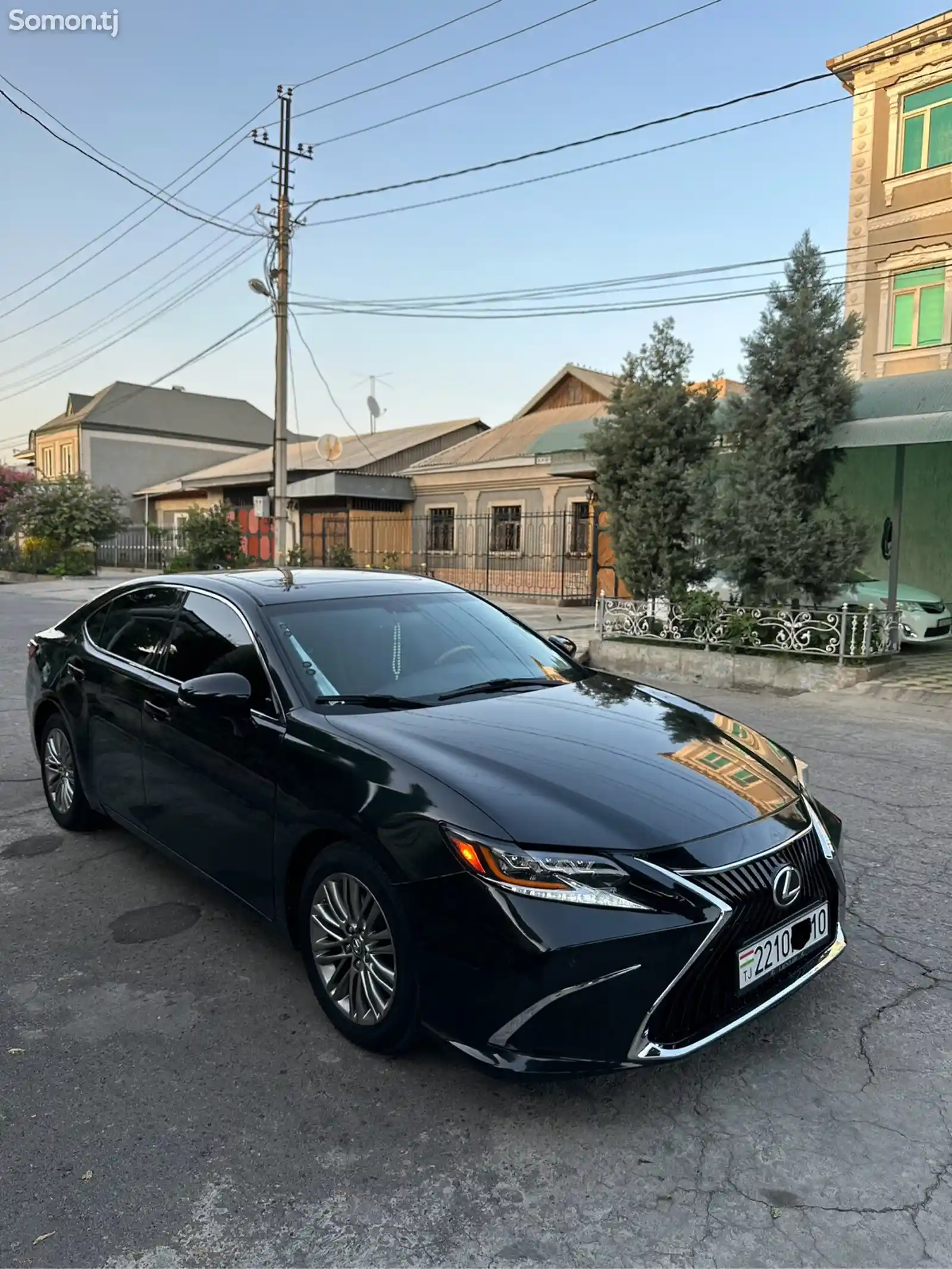 Lexus ES series, 2016-3