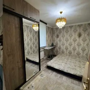 2-комн. квартира, 2 этаж, 50м², Дом печати