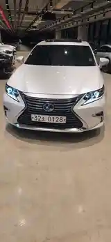 Lexus ES series, 2017-5