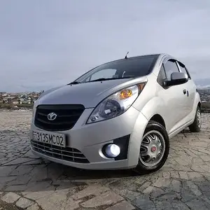 Chevrolet Spark, 2011