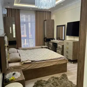 3-комн. квартира, 4 этаж, 100м², Голубой Экран