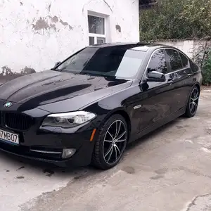 BMW 5 series, 2011