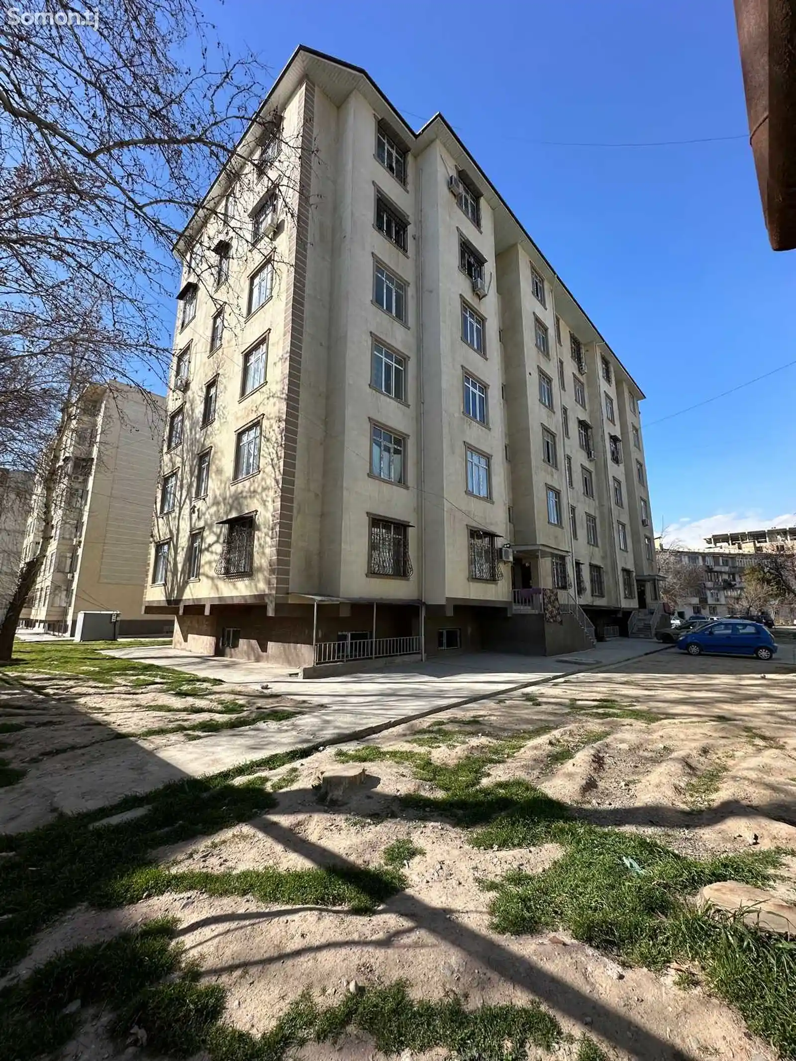 Помещение под магазин / салон, 500м², Махаллаи 4-1