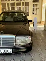 Mercedes-Benz E class, 1992-2