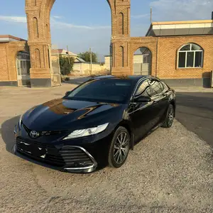 Toyota Camry, 2021