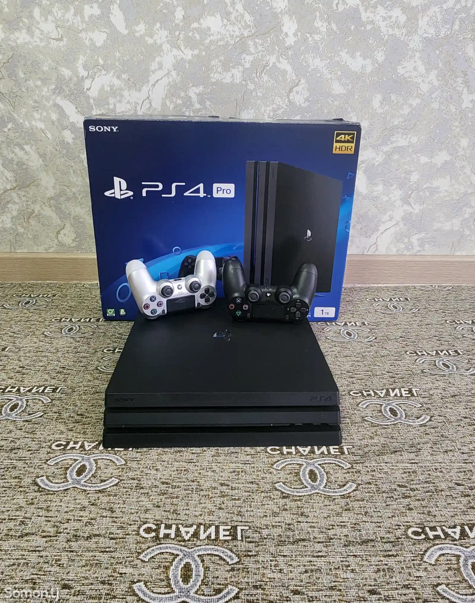 Игровая приставка ps4 pro-4