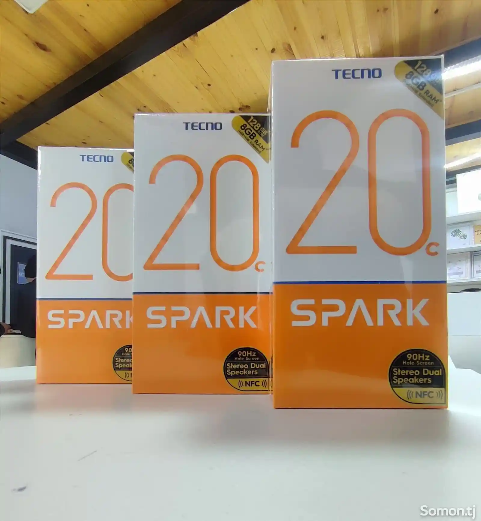 Tecno Spark 20c 8+8/128gb-1