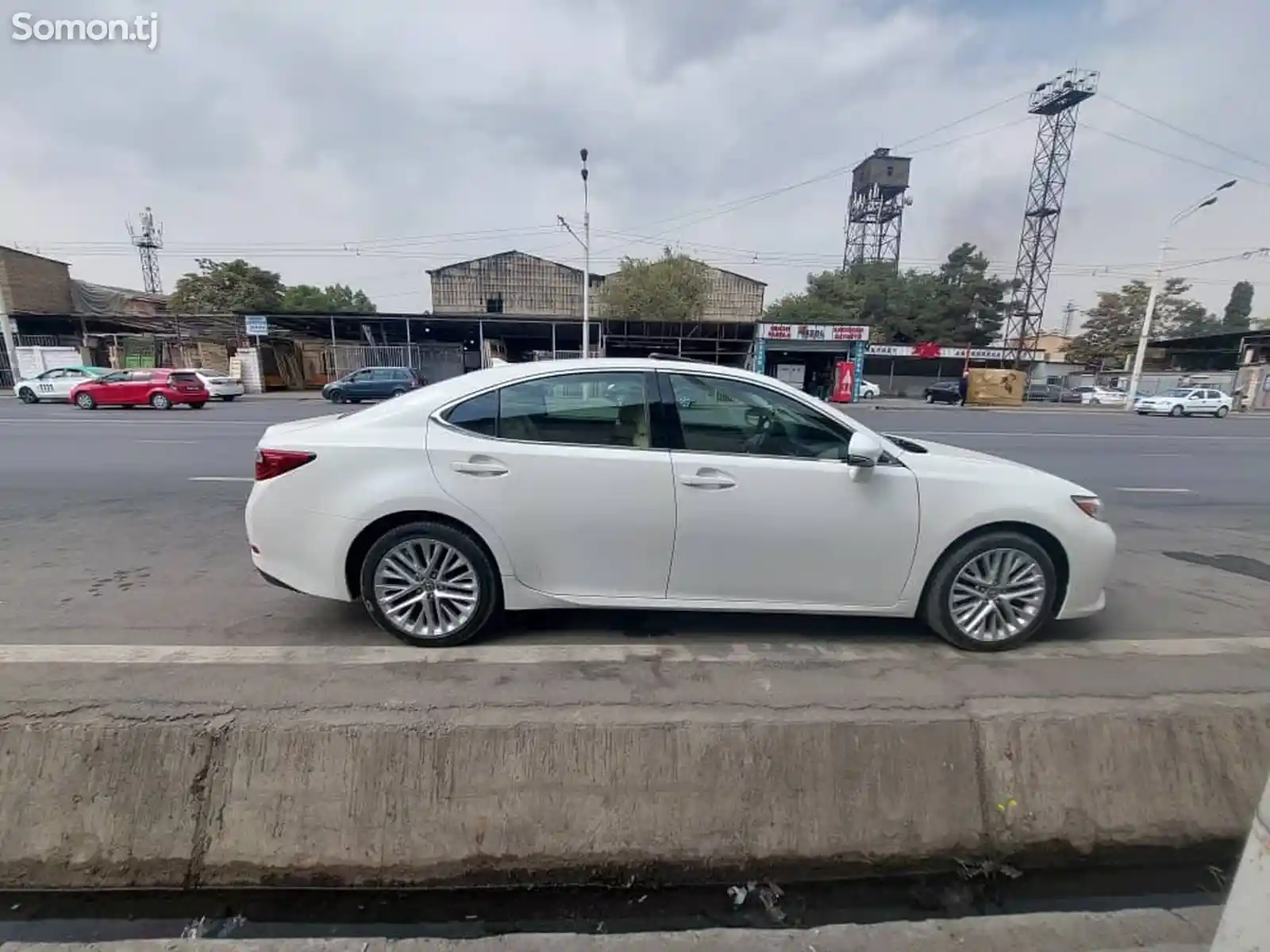 Lexus ES series, 2014-3